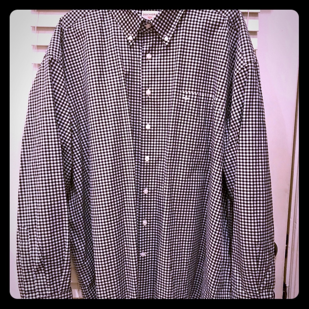 Dockers Black and White Shirt